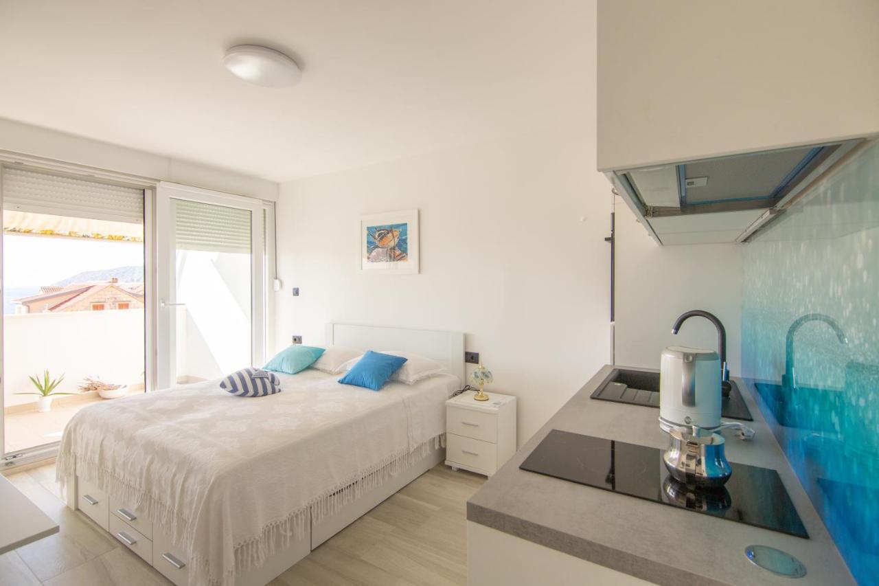 Apartments Nona Draga Komiža المظهر الخارجي الصورة